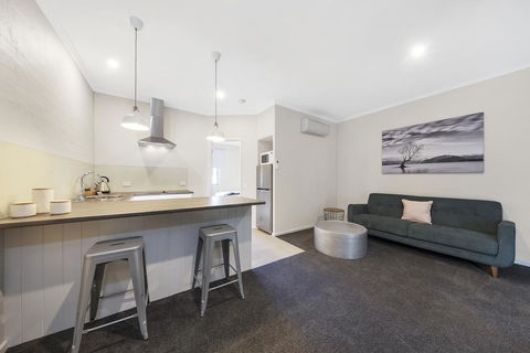 Moonlight Bay Apartments - NT Tourism 3