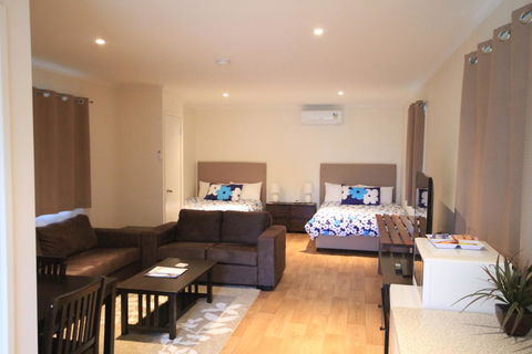 Mossman Motel Holiday Villas - NT Tourism 2