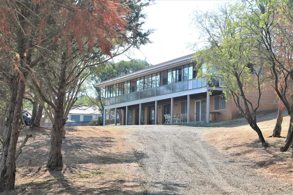 Dulacca QLD Accommodation NT