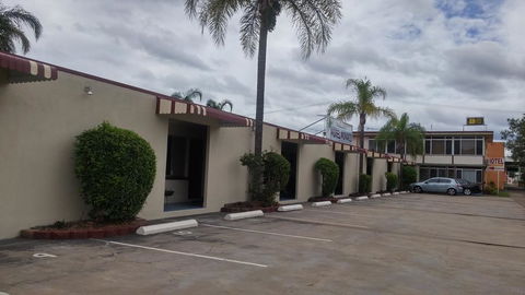 Motel Monaco - NT Tourism 0