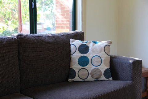 Mount Waverley Townhouses - Accommodation NT 1