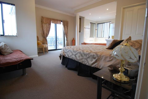 Mountain Park Retreat - Accommodation NT 3
