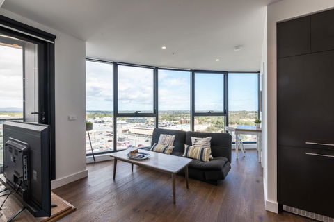Mountain Park View Luxury 2 Bedroom Apt@Box Hill - Accommodation NT 1