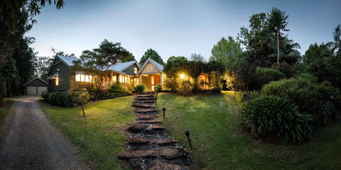 Mt Glorious Getaways - NT Tourism 2