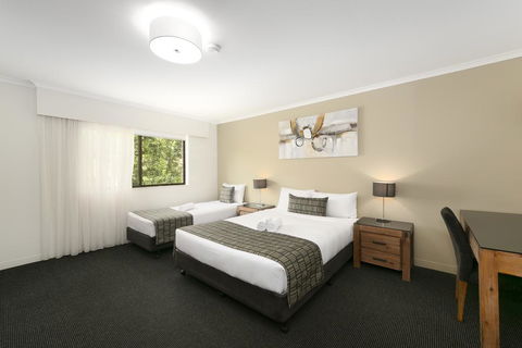 Mt Ommaney Hotel Apartments - Accommodation NT 2