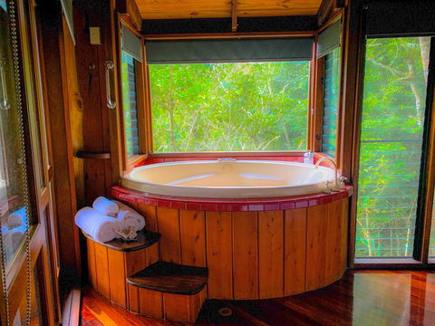 Mt Quincan Crater Retreat - Accommodation NT 1