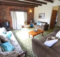 Muller's Cottage at Hat Head Pet Friendly - NT Tourism