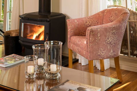 Myers Creek Cascades Luxury Cottages - NT Tourism 3