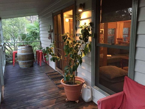 Mystic View Cottage - NT Tourism 0