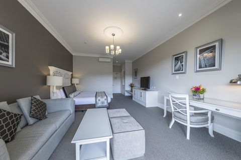 Grand Mercure Basildene Manor - Accommodation NT 21