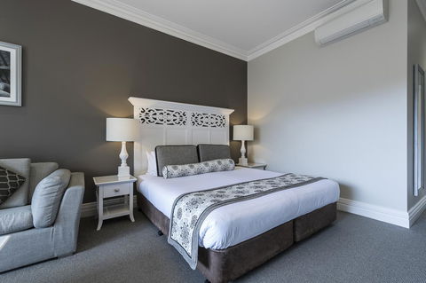 Grand Mercure Basildene Manor - Accommodation NT 17