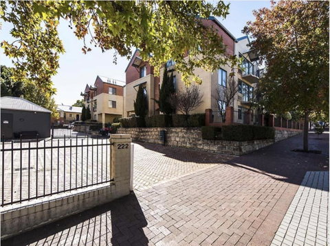 Subiaco Village 20 - Accommodation NT 19