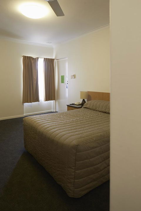 Baileys Parkside Motel By VetroBlu - NT Tourism 6