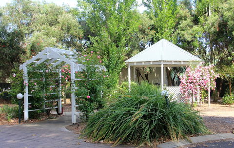 Busselton Ithaca Motel - NT Tourism 11