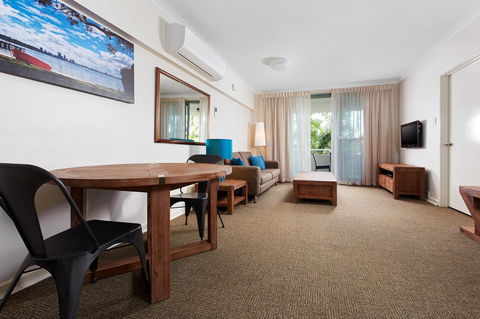 Broadwater Resort Como - Accommodation NT 11