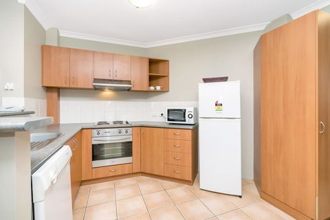 6 Executive Eastside Parking, Gym & Pool - NT Tourism 28