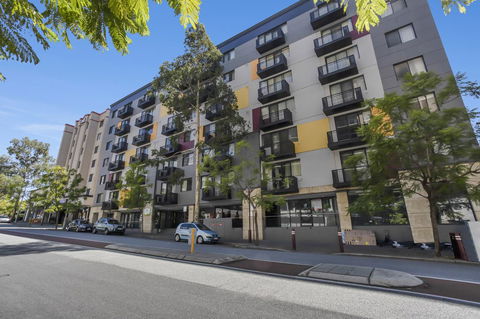 6 Executive Eastside Parking, Gym & Pool - NT Tourism 26