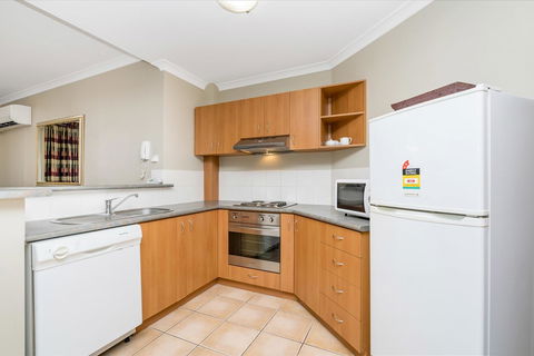 6 Executive Eastside Parking, Gym & Pool - NT Tourism 27