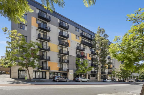 6 Executive Eastside Parking, Gym & Pool - NT Tourism 25