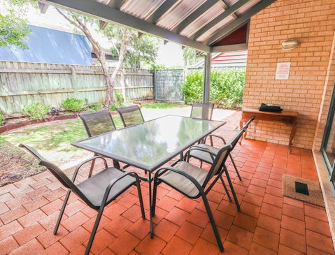 Bayshore Beachside Resort - Accommodation NT 38