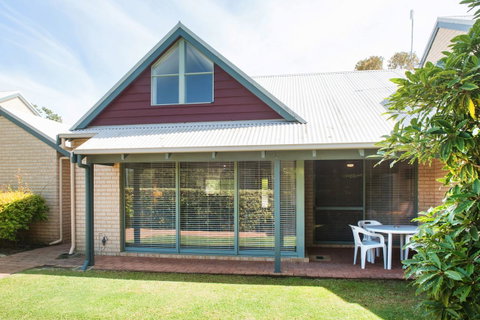 Bayshore Beachside Resort - Accommodation NT 25