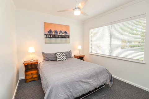 Bayshore Beachside Resort - Accommodation NT 37