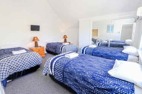 Bayshore Beachside Resort - Accommodation NT 36