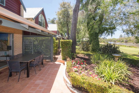 Bayshore Beachside Resort - Accommodation NT 5