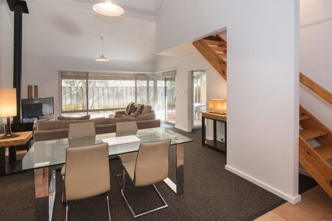 Bayshore Beachside Resort - Accommodation NT 4