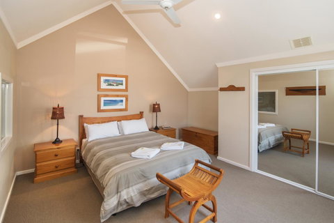 Bayshore Beachside Resort - Accommodation NT 15