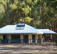 Margaret River Hideaway  Farmstay - Accommodation NT