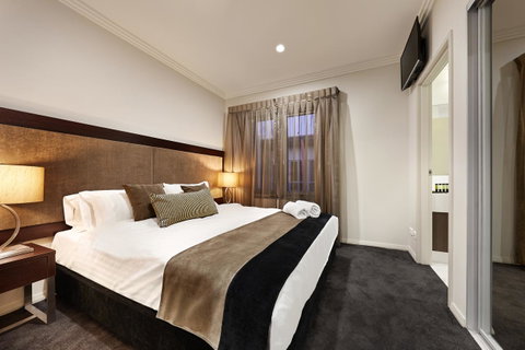 Attika Hotel - Accommodation NT 5
