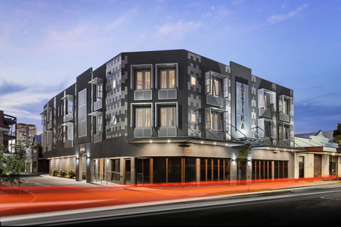 Attika Hotel - Accommodation NT 9