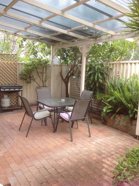 Leederville Townhouse - Accommodation NT 6