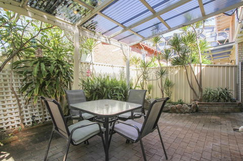 Leederville Townhouse - Accommodation NT 11