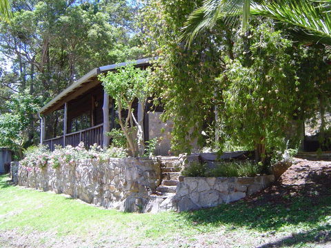 Kangaroo Valley Cottage - NT Tourism 1
