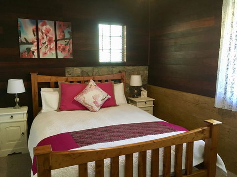 Kangaroo Valley Cottage - NT Tourism 4