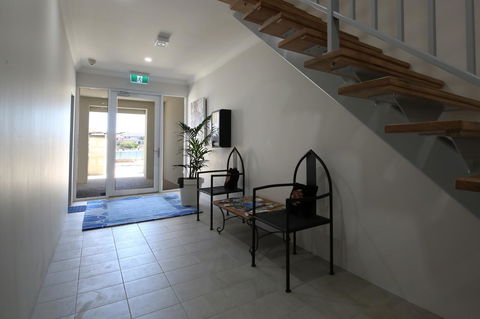 Studio Style Mindarie Marina - NT Tourism 13