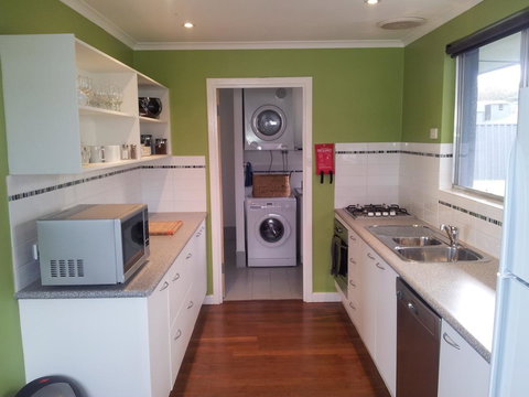 Albany Harbourside Apartments And Houses - NT Tourism 42