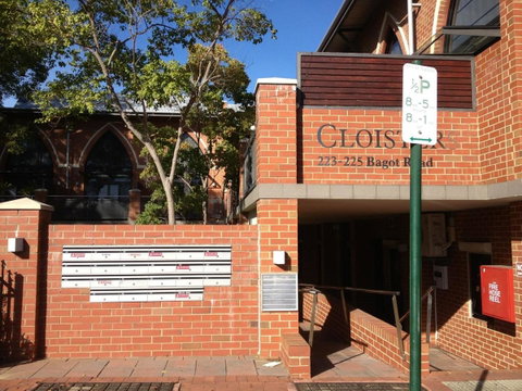 Cloisters - Accommodation NT 19