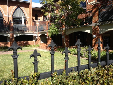 Cloisters - Accommodation NT 20
