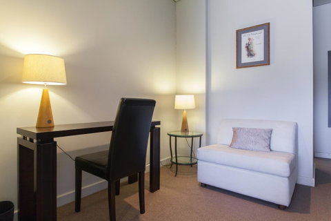 Cloisters - Accommodation NT 14