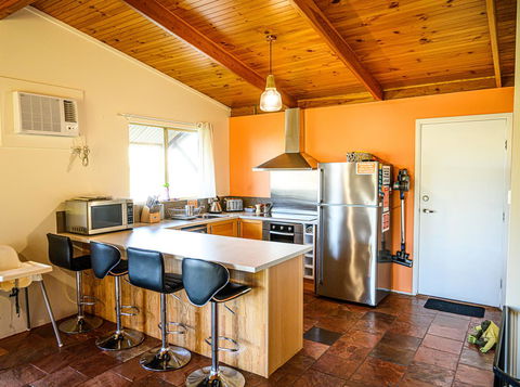 The Bothy Lancelin Family Retreat - NT Tourism 5