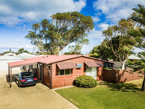 The Bothy Lancelin Family Retreat - NT Tourism 3