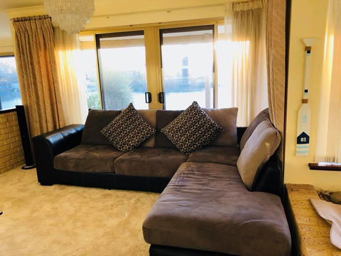 LA ANCHOR ON THE CANALS (MANDURAH) - Accommodation NT 4