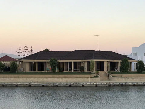 LA ANCHOR ON THE CANALS (MANDURAH) - Accommodation NT 16