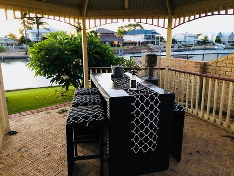 LA ANCHOR ON THE CANALS (MANDURAH) - Accommodation NT 9