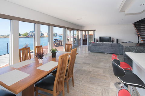 Oceans Edge - Busselton - NT Tourism 9