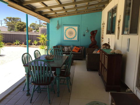 Aqua Shack Jurien Bay - NT Tourism 4