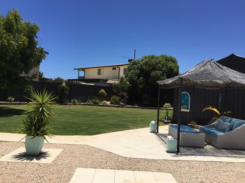 Aqua Shack Jurien Bay - NT Tourism 3